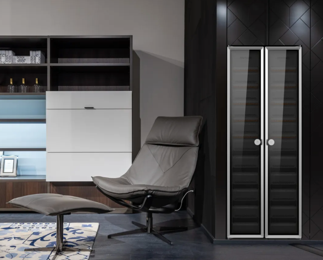 設(shè)備中心拼接案例分享，來看“強”與“弱”的和諧共處。