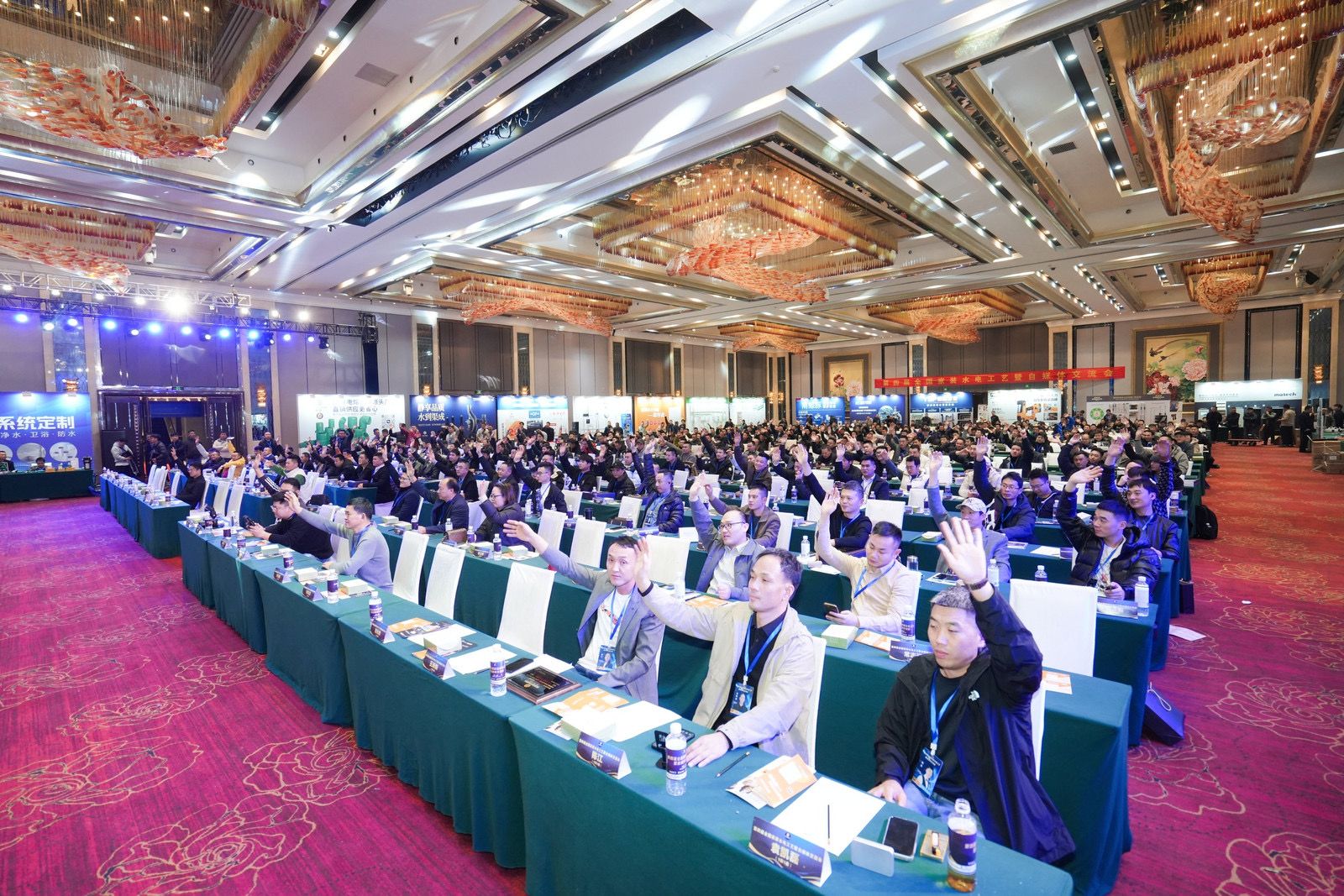 聚焦工藝，智見未來 | 瑪徳克亮相武漢家裝水電大會(huì)，開啟智慧用電新篇章